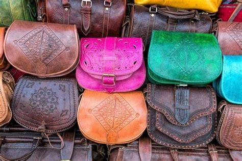 how to color leather bag.